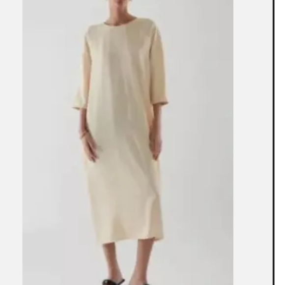 COS Dresses & Skirts - COS relaxed/oversized cream silky viscose Dress Sz M pockets slit midi